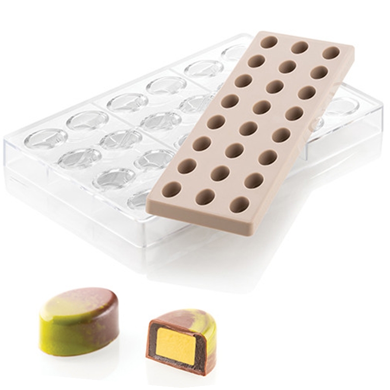 Набор из силиконовой и тритановой формы для шоколада  Kit Ovale CH014, 24 ячейки, Silikomart, Италия  | Фото — Магазин Andy Chef  1