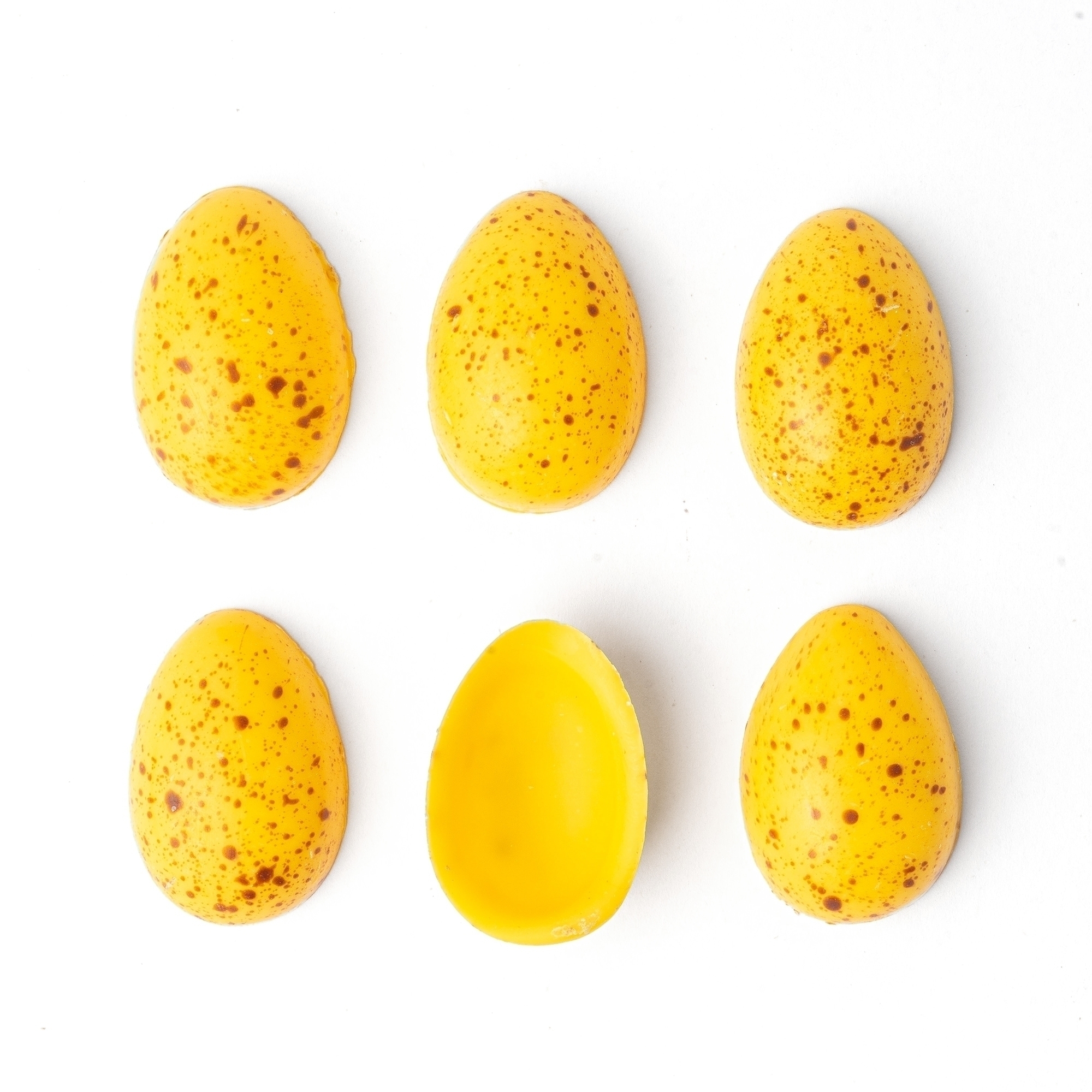 Яйца шоколадные «Колибри»  жёлтые 3,3х2,2 см, Dobla, Бельгия, 3 шт. (6 половинок)  | Фото — Магазин Andy Chef  1